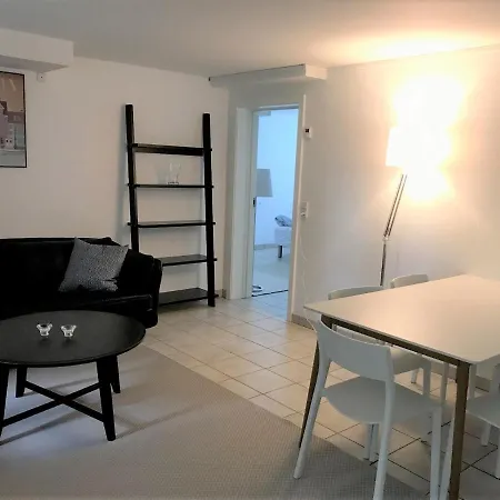 Cozy 2-bedroom Basement In Frederiksberg Apartment